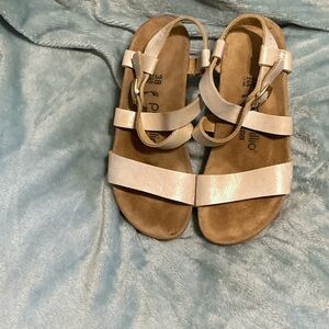 Papillio by Birkenstock white shimmer Leather Sandals size 7